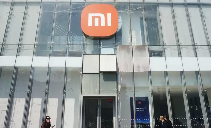 Xiaomi: Αναζητά έως και $5,3 δισ. σε τοποθέτηση μετοχών για επιχειρηματική επέκταση