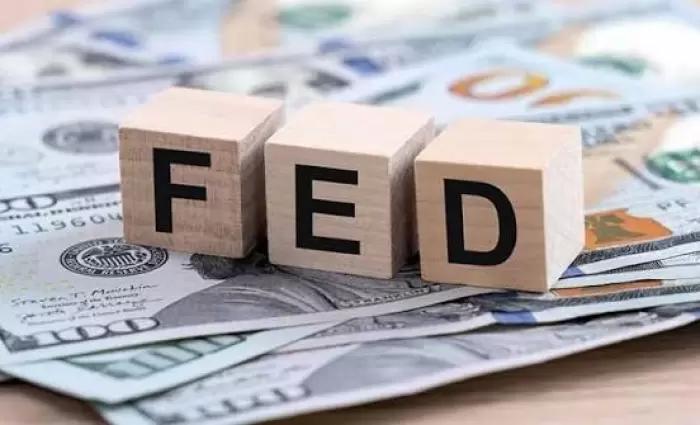 Αύξηση επιτοκίων από την Fed Δεκέμβριο και Ιανουάριο αναμένει η Barclays