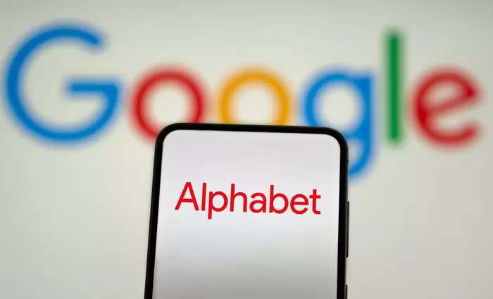 Alphabet: Εκτίναξη 82% στο Google Cloud, αλλά προβληματισμός για τις δαπάνες στην τεχνητή νοημοσύνη