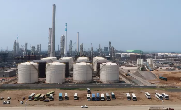 ΗΠΑ: Κυρώσεις σε κινεζικό διυλιστήριο επειδή αγοράζει πετρέλαιο από το Ιράν