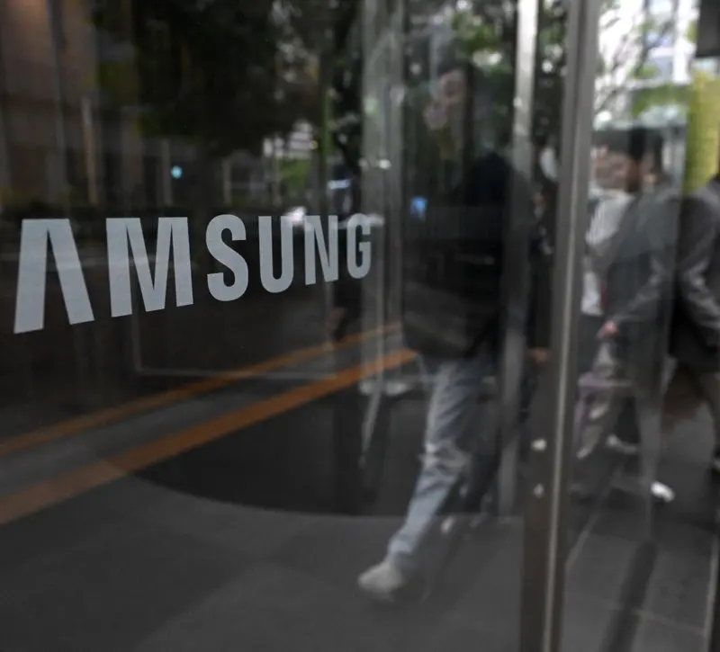Samsung: Εκτίναξη 250 φορές στα κέρδη των chips λόγω AI – Προειδοποιεί για μεγαλύτερες ελλείψεις μνήμης
