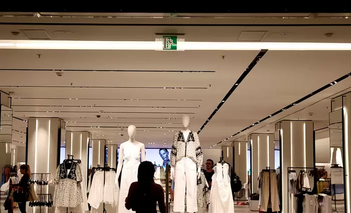 Γιατί η Zara βλέπει ένα «δυνατό καλοκαίρι»