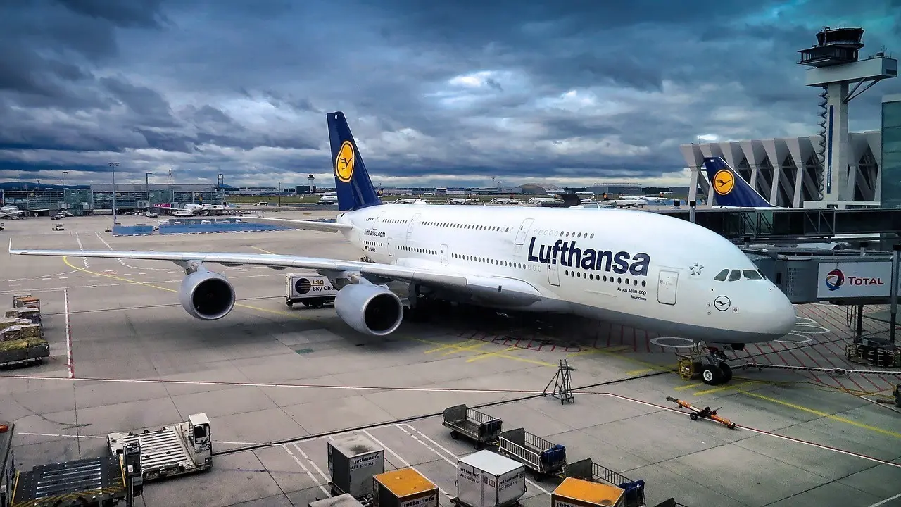 Η Lufthansa ματαίωσε τις πτήσεις από και προς το Τελ Αβίβ μέχρι τις 8 Αυγούστου