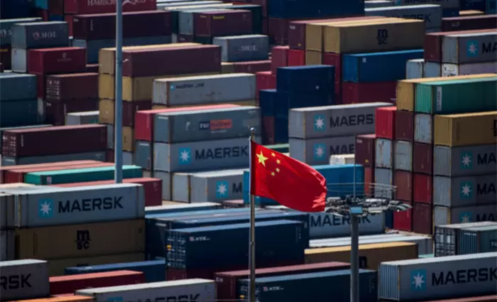 Ο κορωνοϊός έβαλε φρένο στις εξαγωγές της Κίνας