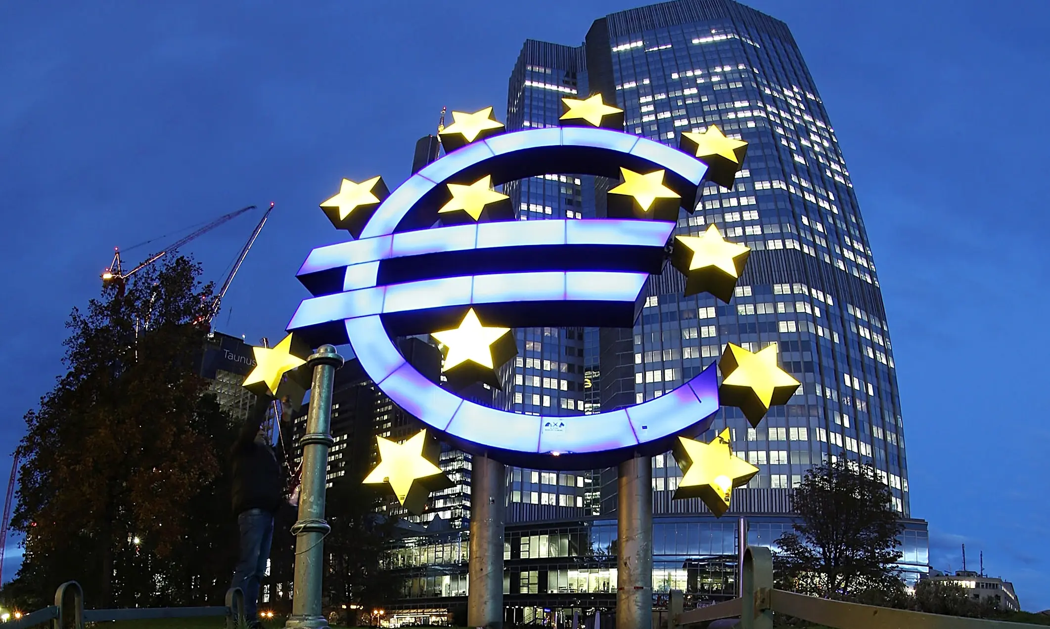 Διαγραφή χρέους της πανδημίας ζητεί η Ιταλία από την ΕΚΤ