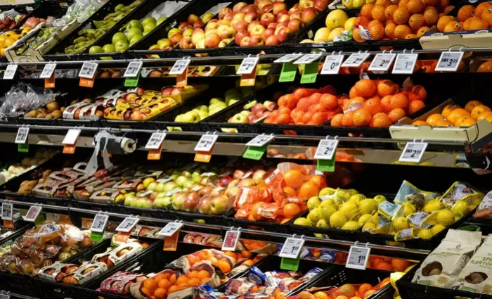 Πώς η κλιματική αλλαγή εκτοξεύει τις τιμές στο σούπερ μάρκετ