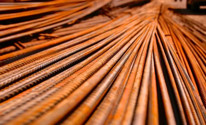 ΕΕ: Νέες πιέσεις προς ΗΠΑ για τους δασμούς σε χάλυβα και αλουμίνιο – Τι προτείνει