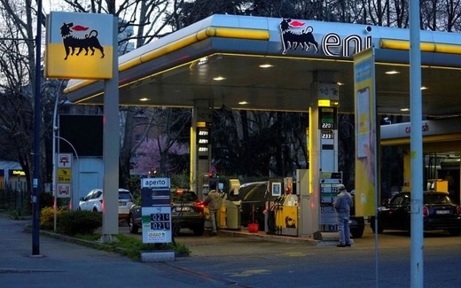 Ιταλία: Μειώνει προσωρινά τον ειδικό φόρο κατανάλωσης στα καύσιμα
