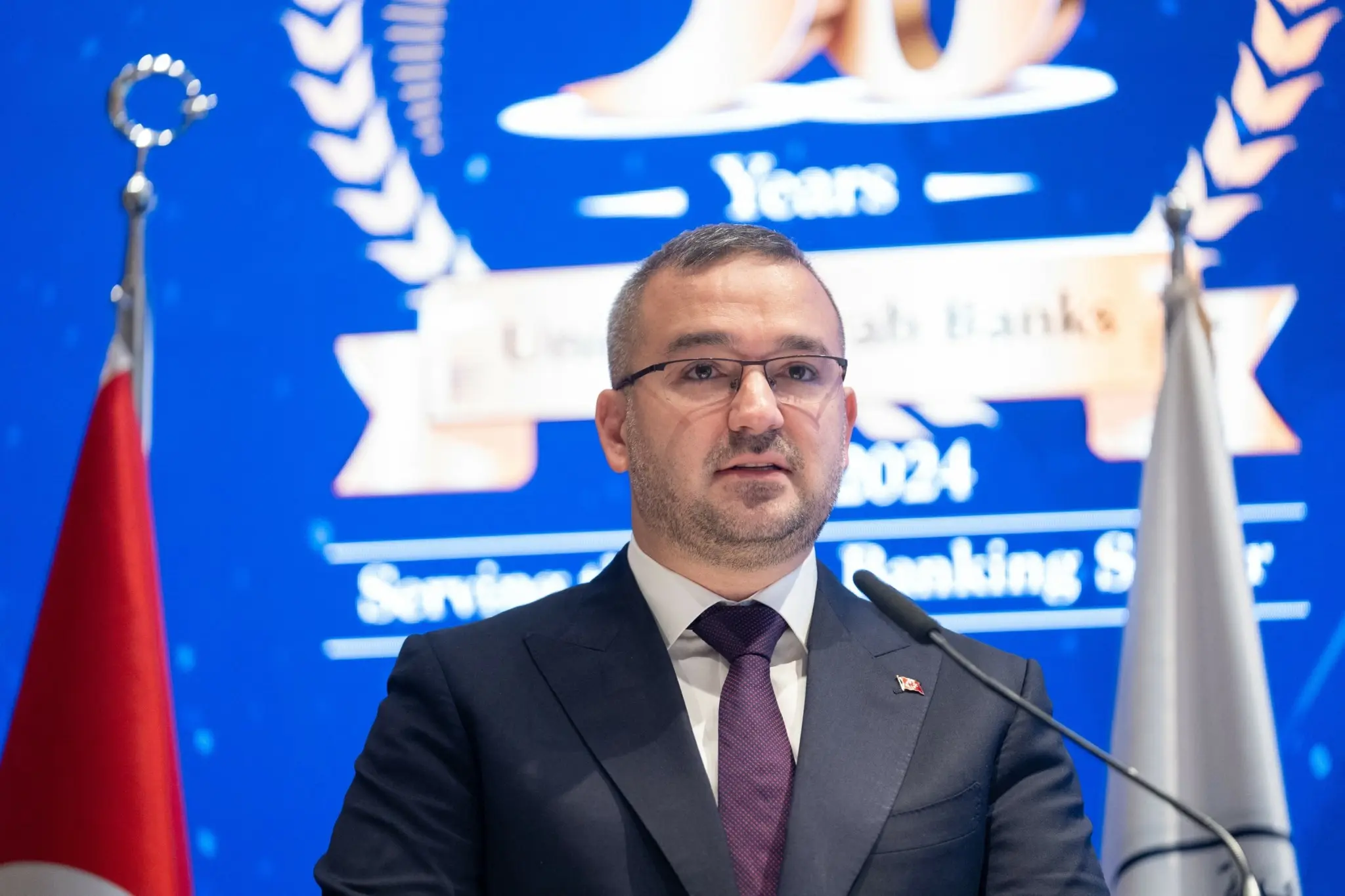 Κεντρικός τραπεζίτης Τουρκίας: Ήταν απαραίτητο για τη λίρα να πουλήσουμε αποθεματικά δεκάδων δισ. δολαρίων
