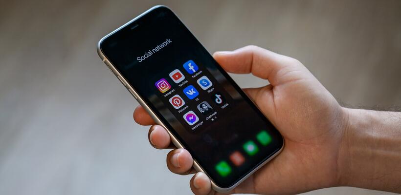 Βρετανία: Οι βουλευτές απέρριψαν την απαγόρευση των social media για παιδιά κάτω των 16 ετών