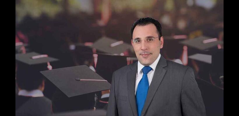 Πτυχία χωρίς αντίκρισμα, θέσεις χωρίς ανθρώπους