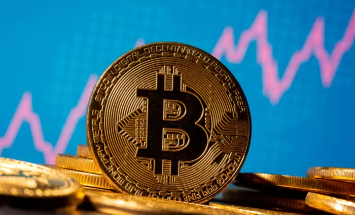 Έπιασε ξανά τα $30.000 το Bitcoin