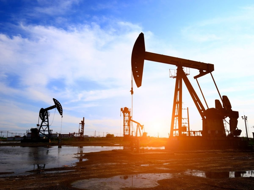 Το Ιράν απειλεί με εκτόξευση του πετρελαίου στα 200 δολάρια το βαρέλι