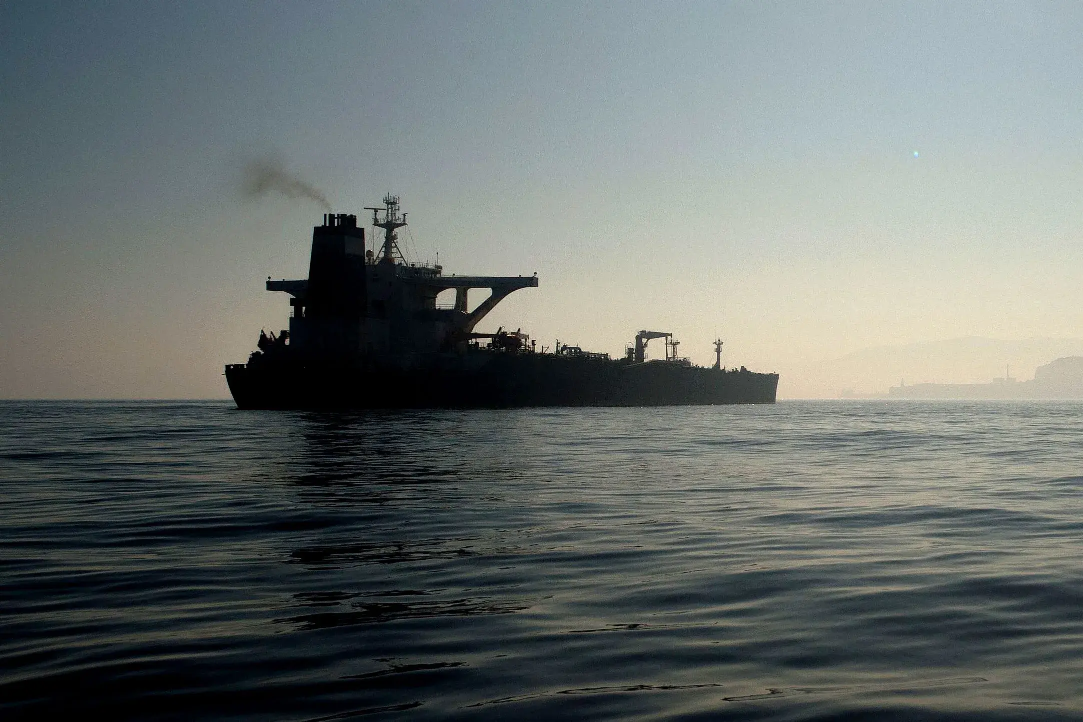 Τα supertankers σπεύδουν στη Μέση Ανατολή και η έλλειψη πλοίων μεγαλώνει