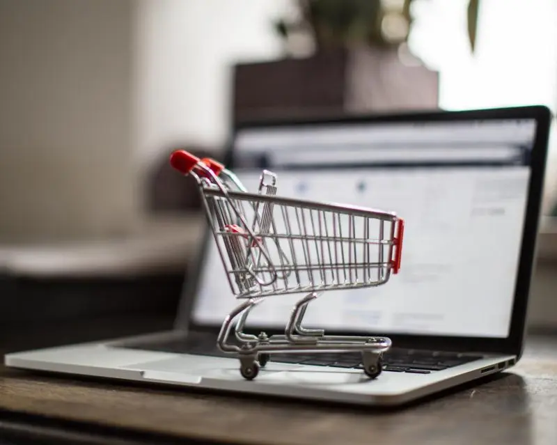 Eurostat: Πόσοι καταναλωτές στην Κύπρο είχαν πρόβλημα με online αγορές