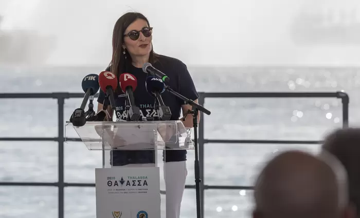 Ευκαιρίες στη θάλασσα και στη στεριά προσφέρει η ναυτιλία, λέει η Μ. Χατζημανώλη