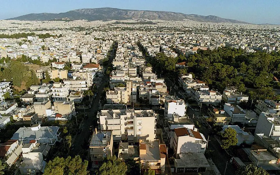 Η μεγάλη… απόβαση στην Ελλάδα με στόχο ακίνητα, εξαγορές και ιδιωτικοποιήσεις