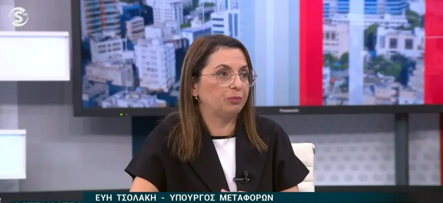 «Θα τα διορθώσουμε»: Η απάντηση της Υπ. Μεταφορών στα ευρήματα της Ελεγκτικής για το αλαλούμ στα λεωφορεία