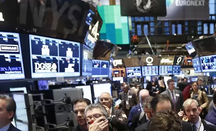 Οριακή πτώση για την Wall Street - Τι φταίει