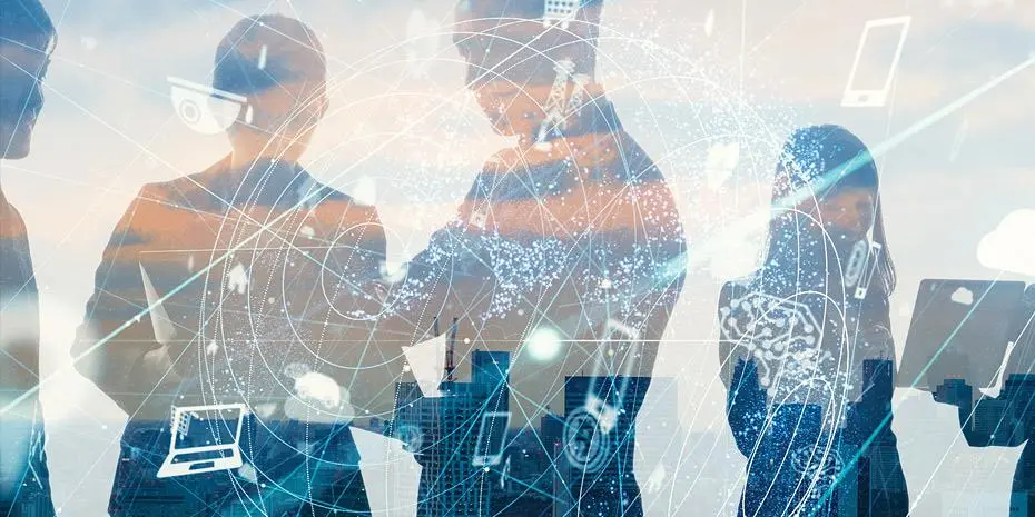 F.T: Αρνητές της πραγματικότητας οι κεντρικές τράπεζες!