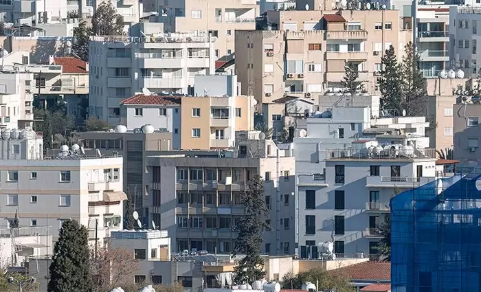 Πόσο πωλούνται τώρα παλιά και νέα διαμερίσματα στην Αθήνα