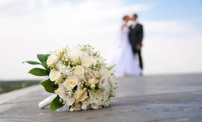 Πότε και πώς θα ξεκινήσουν τα γαμήλια πάρτι