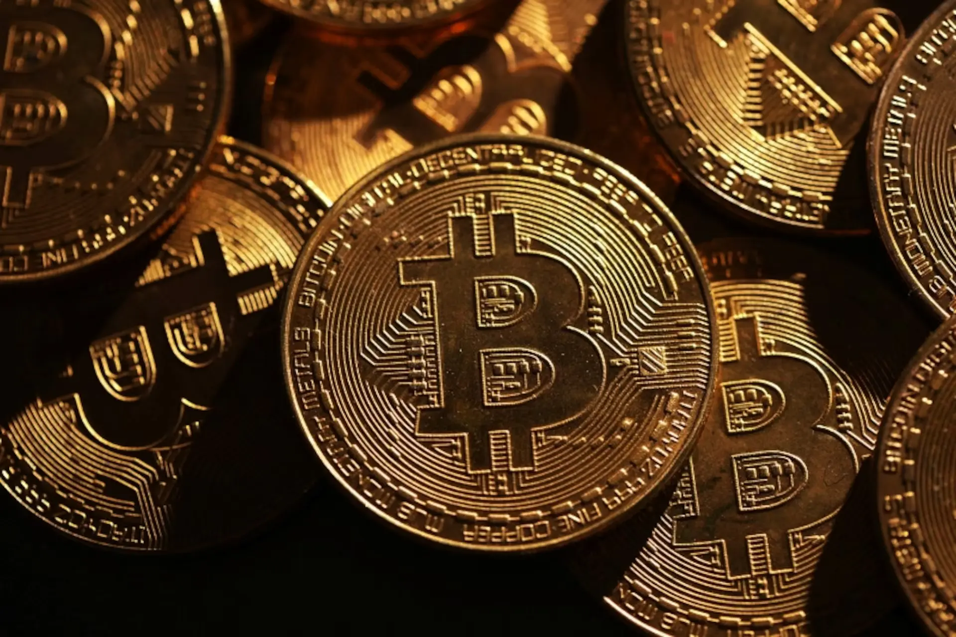 Bitcoin: Φρενάρει το ράλι καθώς μειώνονται οι ελπίδες για το νομοσχέδιο-ορόσημο στις ΗΠΑ – Πτώση κάτω από τα $78.000
