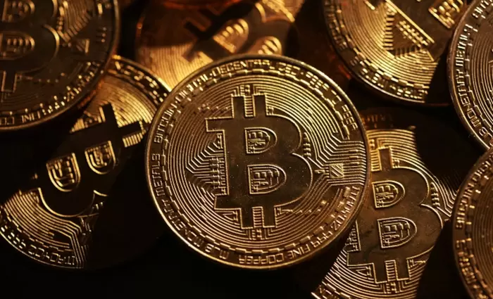 Bitcoin: Φρενάρει το ράλι καθώς μειώνονται οι ελπίδες για το νομοσχέδιο-ορόσημο στις ΗΠΑ – Πτώση κάτω από τα $78.000
