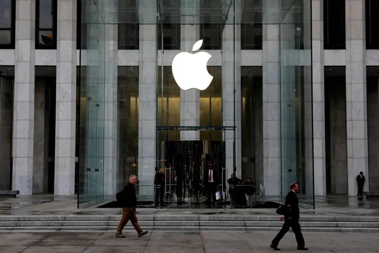 Apple: Από το γκαράζ του Steve Jobs στην πιο ισχυρή εταιρεία τεχνολογίας