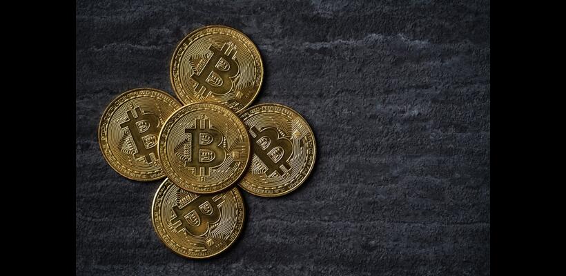 Τα assets της «παλιάς οικονομίας» κλέβουν τη λάμψη του Bitcoin: Γιατί δεν ξεπερνά τα $75.000