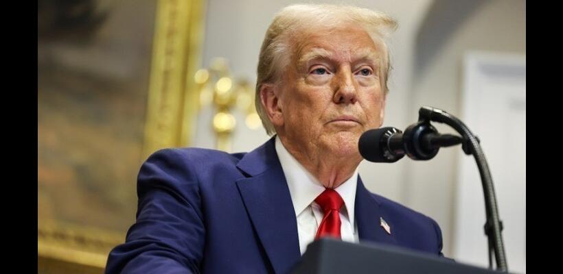 Tραμπ: Έχω «απόλυτο δικαίωμα» να επαναφέρω σε ισχύ τους τελωνειακούς δασμούς