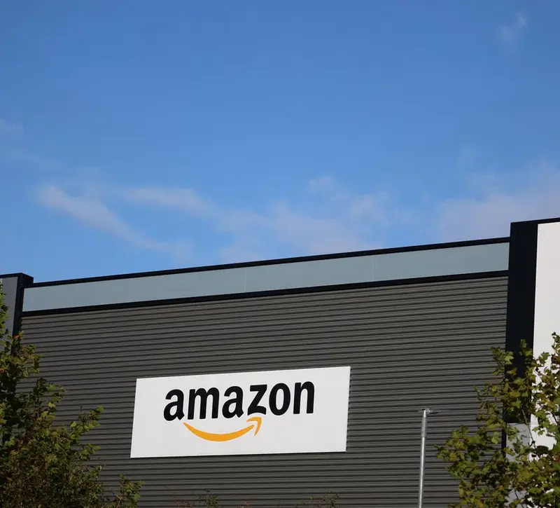 Amazon: Γιατί οι υπεύθυνοι αποθηκών λένε «όχι» στην αυτοματοποίηση και την AI
