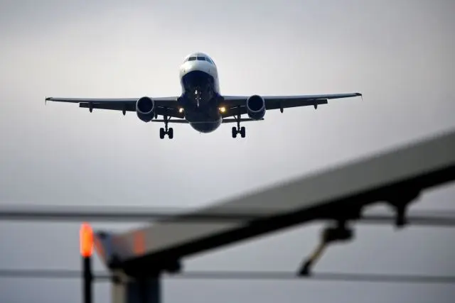 Πώς η Μέση Ανατολή αλλάζει τον χάρτη των αερομεταφορών στην Ευρώπη
