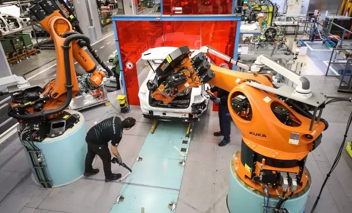 Νέο ρεκόρ το 2018 στις πωλήσεις βιομηχανικών ρομπότ παγκοσμίως