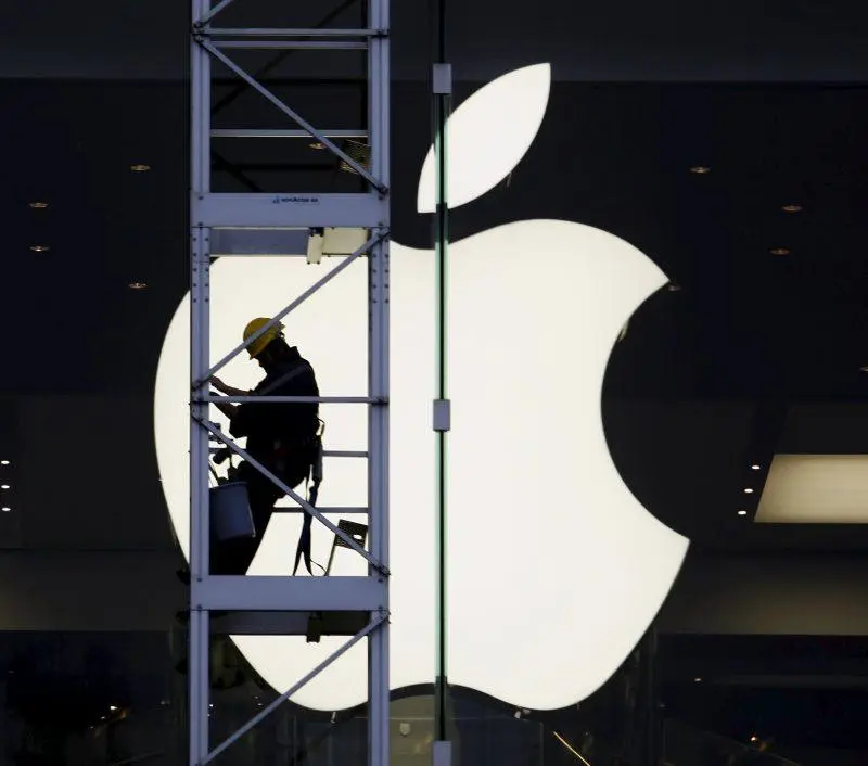 Apple: Θα αυξήσει τις τιμές λόγω της κρίσης στα τσιπ μνήμης
