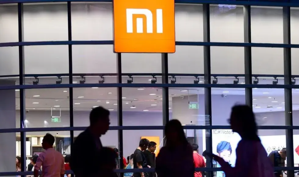 Xiaomi: Πτώση 21% στα κέρδη – Το μεγάλο στοίχημα σε smartphones και ηλεκτρικά αυτοκίνητα