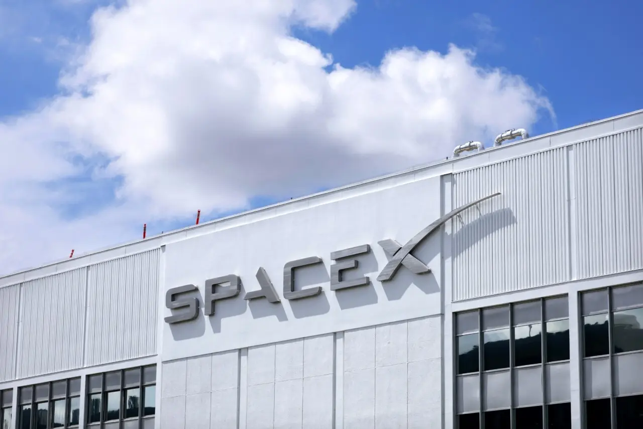 SpaceX: Το ράλι εξανεμίστηκε και οι επενδυτές είδαν τα κέρδη τους να εξαφανίζονται