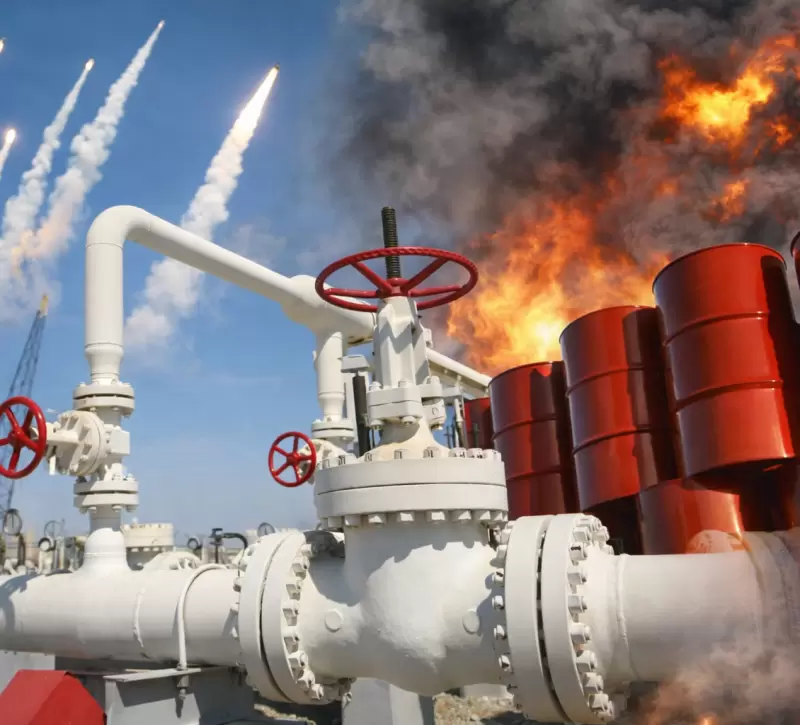 Εκρηκτική άνοδος σε πετρέλαιο και φυσικό αέριο μετά τα πλήγματα σε ενεργειακές υποδομές – Στα $113 το Brent, άλμα 35% στο αέριο