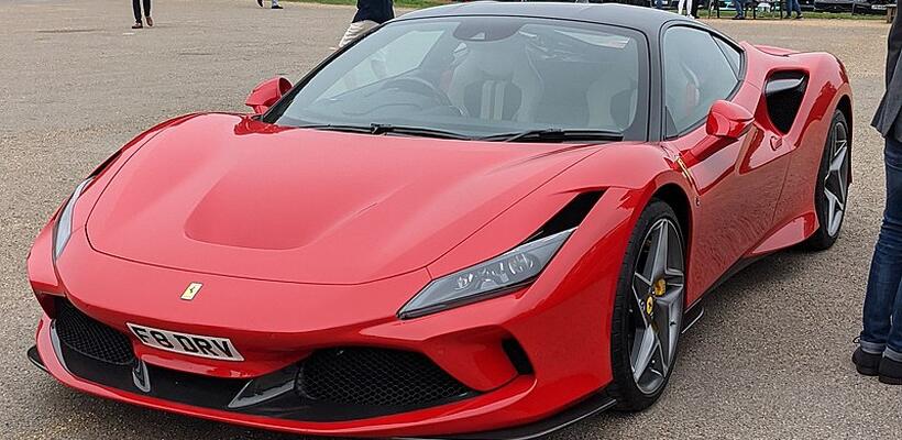 Σκοπεύετε να αγοράσετε μια Ferrari; Μπορείτε να πληρώσετε και με κρυπτονομίσματα