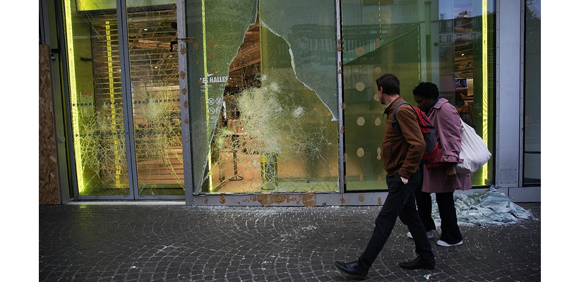 Ταραχές στη Γαλλία: Ποιος θα πληρώσει τα κατεστραμμένα μαγαζιά;