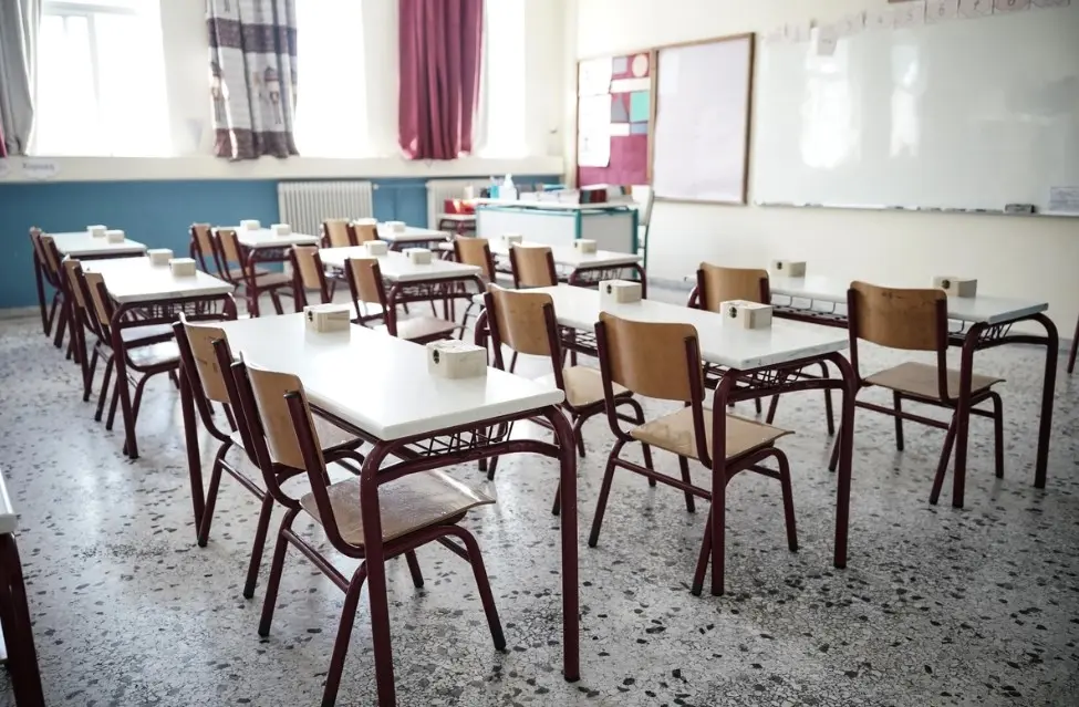 Νέο σύστημα διορισμών: Ανησυχίες από συμβασιούχους και αντικαταστάτες εκπαιδευτικούς