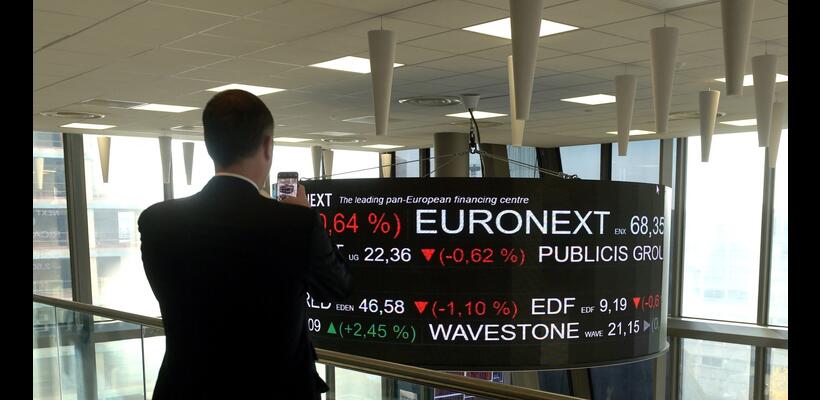 Ανακάμπτουν οι ευρωαγορές – Πέφτει το πετρέλαιο, ανεβαίνουν οι προσδοκίες για αύξηση επιτοκίων