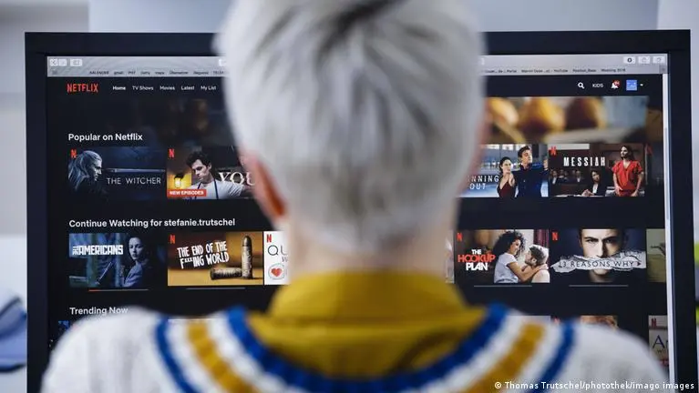 «Εισβολή» διαφήμισης στις πλατφόρμες streaming - Πώς επηρεάζει τους καταναλωτές