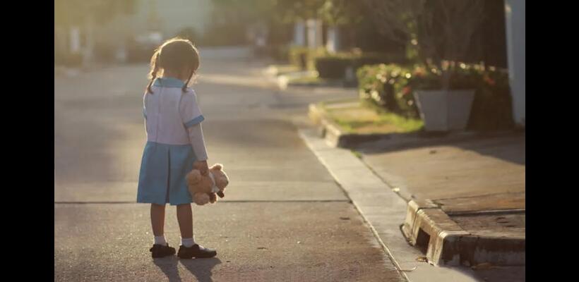 ΙΣΟΤΗΤΑ: Καθυστερήσεις και αποκλεισμός από τις διαδικασίες στις ΥΚΕ