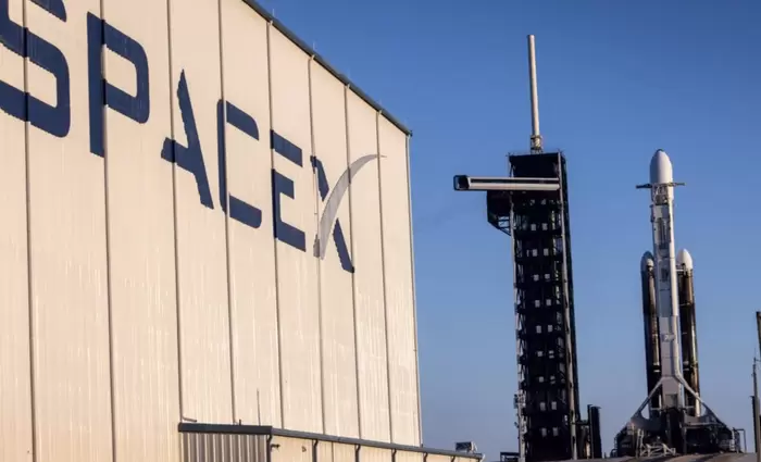 SpaceX: Deal $60 δισ. με Cursor για την κούρσα της AI