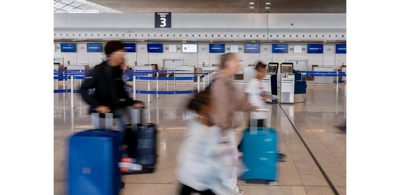 Αεροπορικά μίλια: Γιατί γίνεται όλο και πιο δύσκολη η εξαργύρωσή τους για εισιτήρια