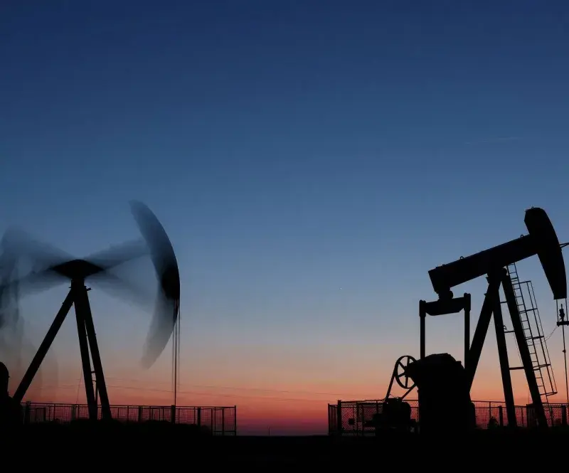 Brent πάνω από τα $114 – Το γεωπολιτικό ασφάλιστρο κινδύνου και τα σενάρια της αγοράς