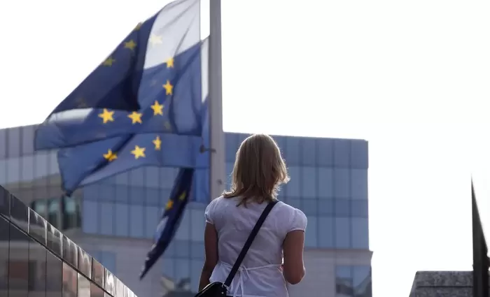 Ευρωζώνη: Απροσδόκητη επιτάχυνση της οικονομικής δραστηριότητας