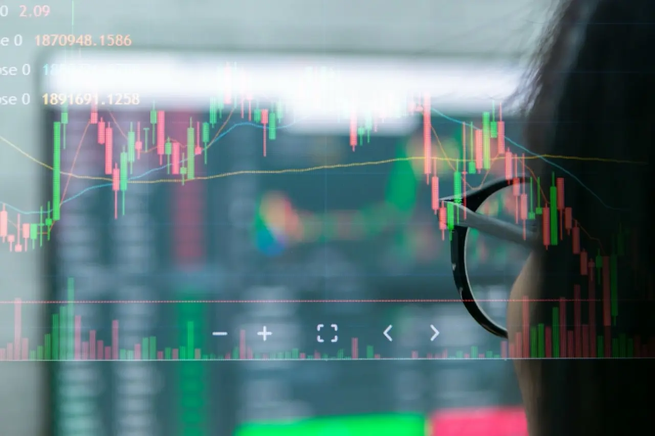 Ισχυρές απώλειες στην Ασία – Nikkei και Kospi υποχώρησαν άνω του 5%