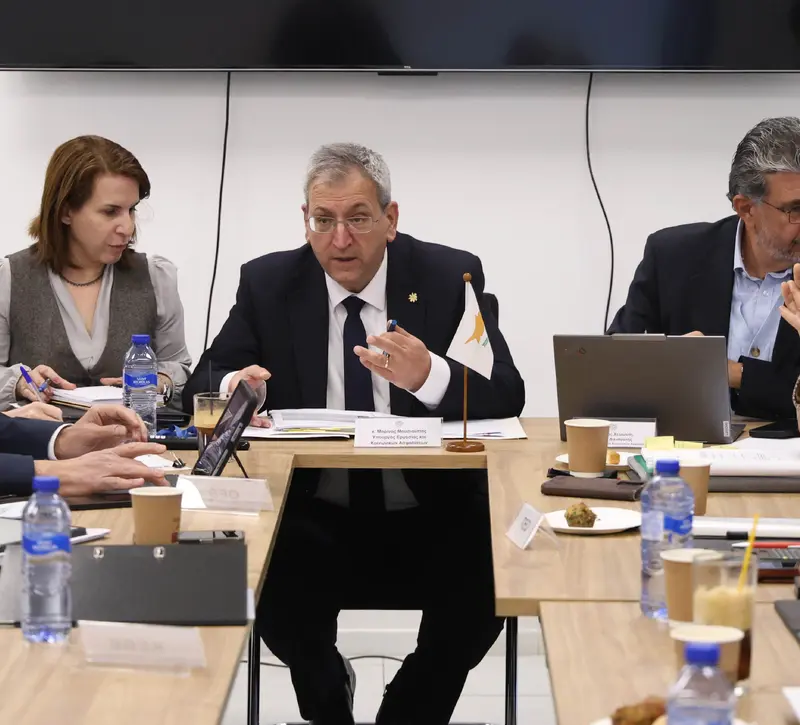 Αυξήσεις πάνω από 200 ευρώ για 8 χιλ. συνταξιούχους – Αρχίζει κύκλο επαφών και με κόμματα ο ΥΠΕΡΓ